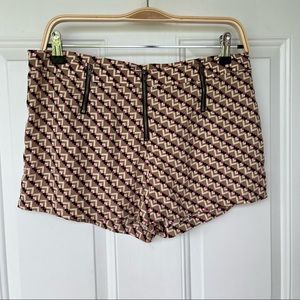 •MIMI CHICA• Triple Zipper Lightweight Geometric Shorts - Size Medium